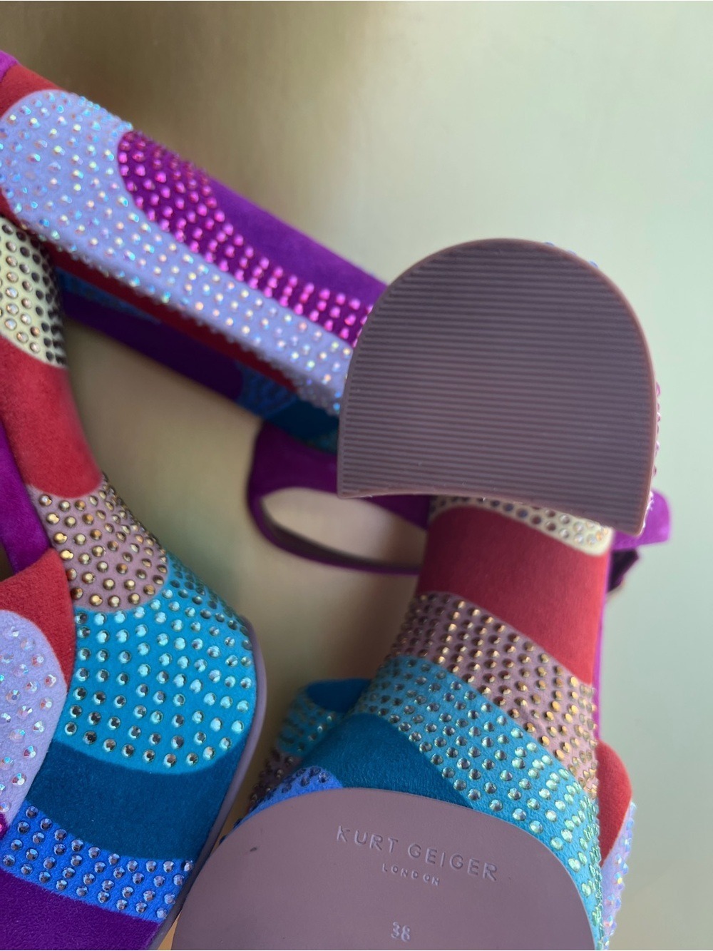 NWOB $225 Kurt Geiger London Rainbow Crystal Platform Heels Size 38 - Picture 6 of 7